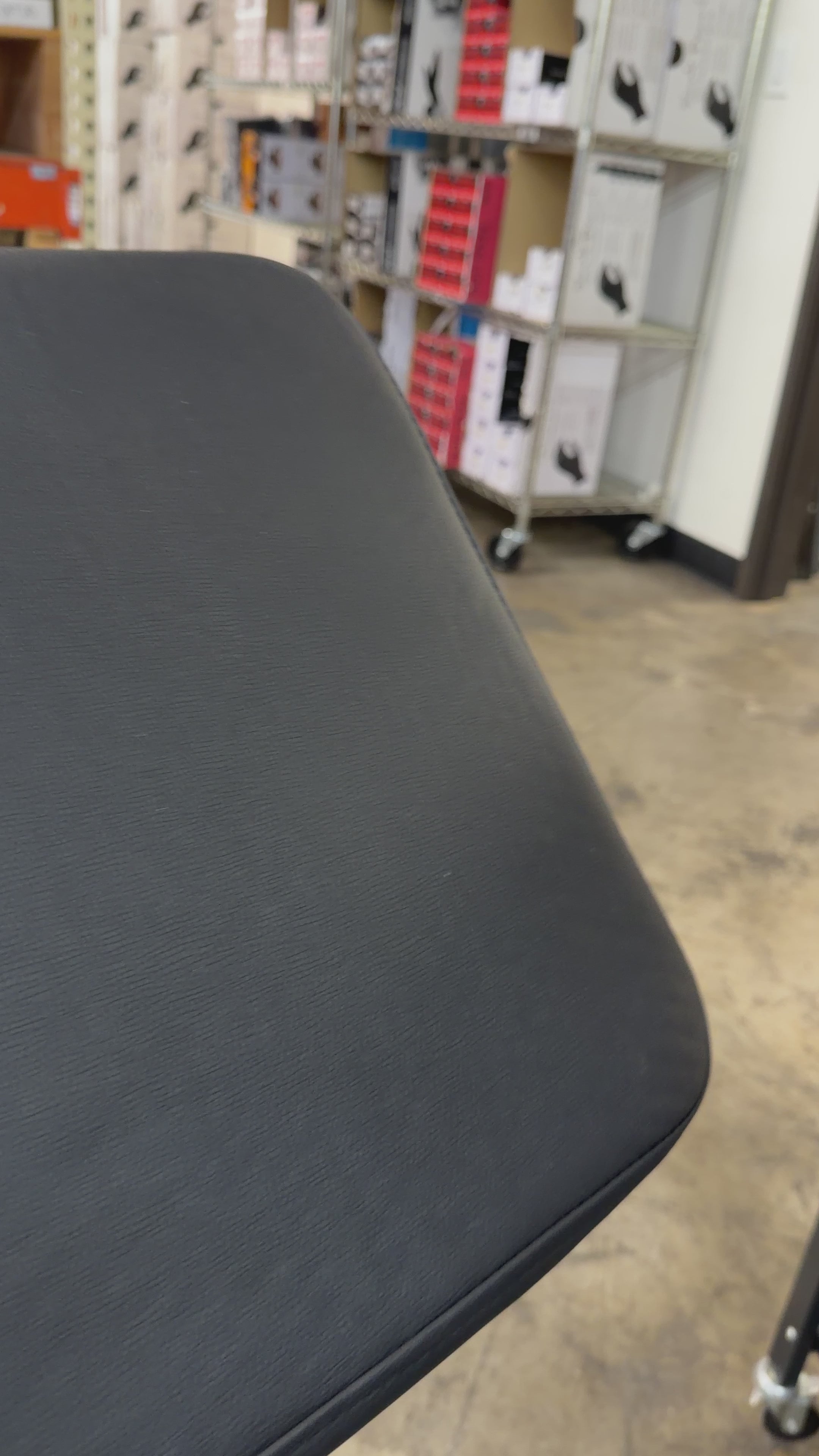 Load video: Element XL Tattoo ArmRest - Extra Wide